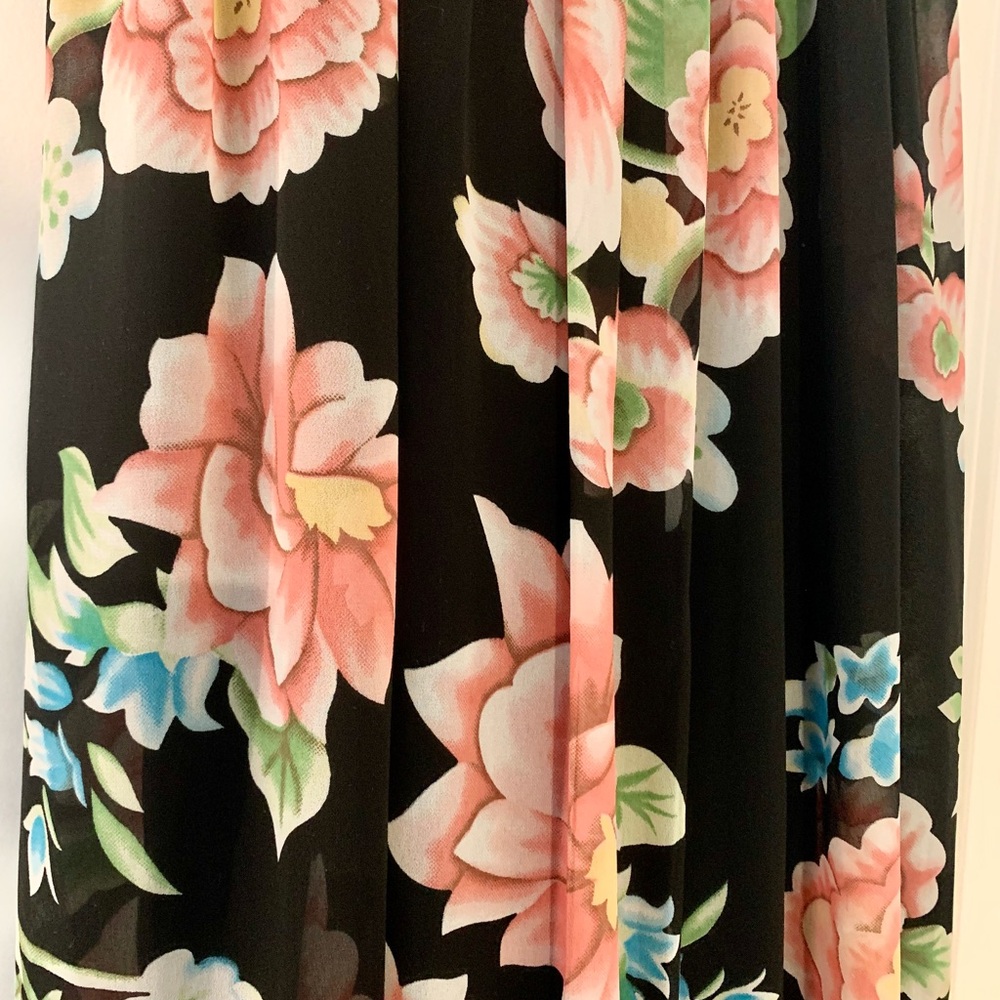 MOVING SALE | Women’s Urban Outfitters Floral Maxi Sundress, Size Medium - Picture 3 of 7